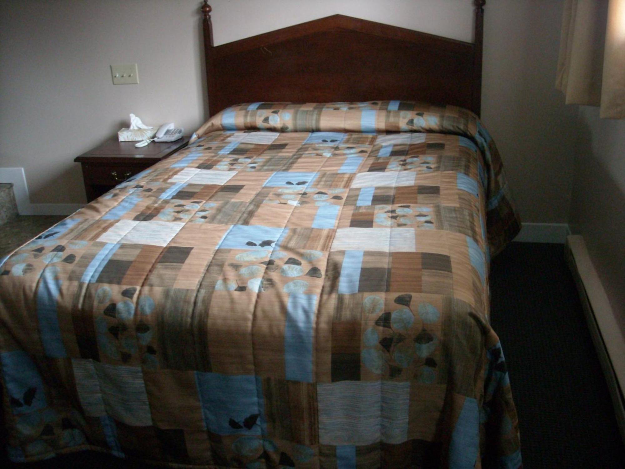 Grand Motel Saint-Hubert Лонгуил Екстериор снимка