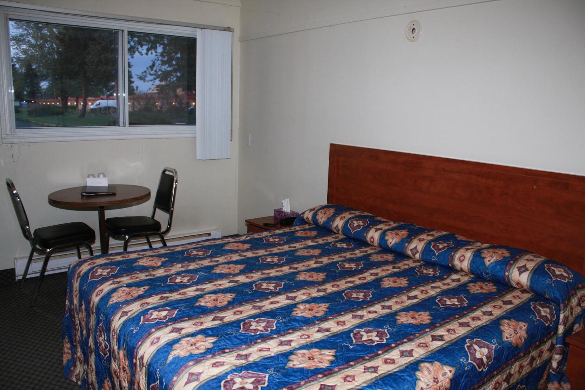 Grand Motel Saint-Hubert Лонгуил Стая снимка